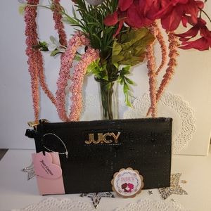 Make up bags, traveling bags super cute different colors